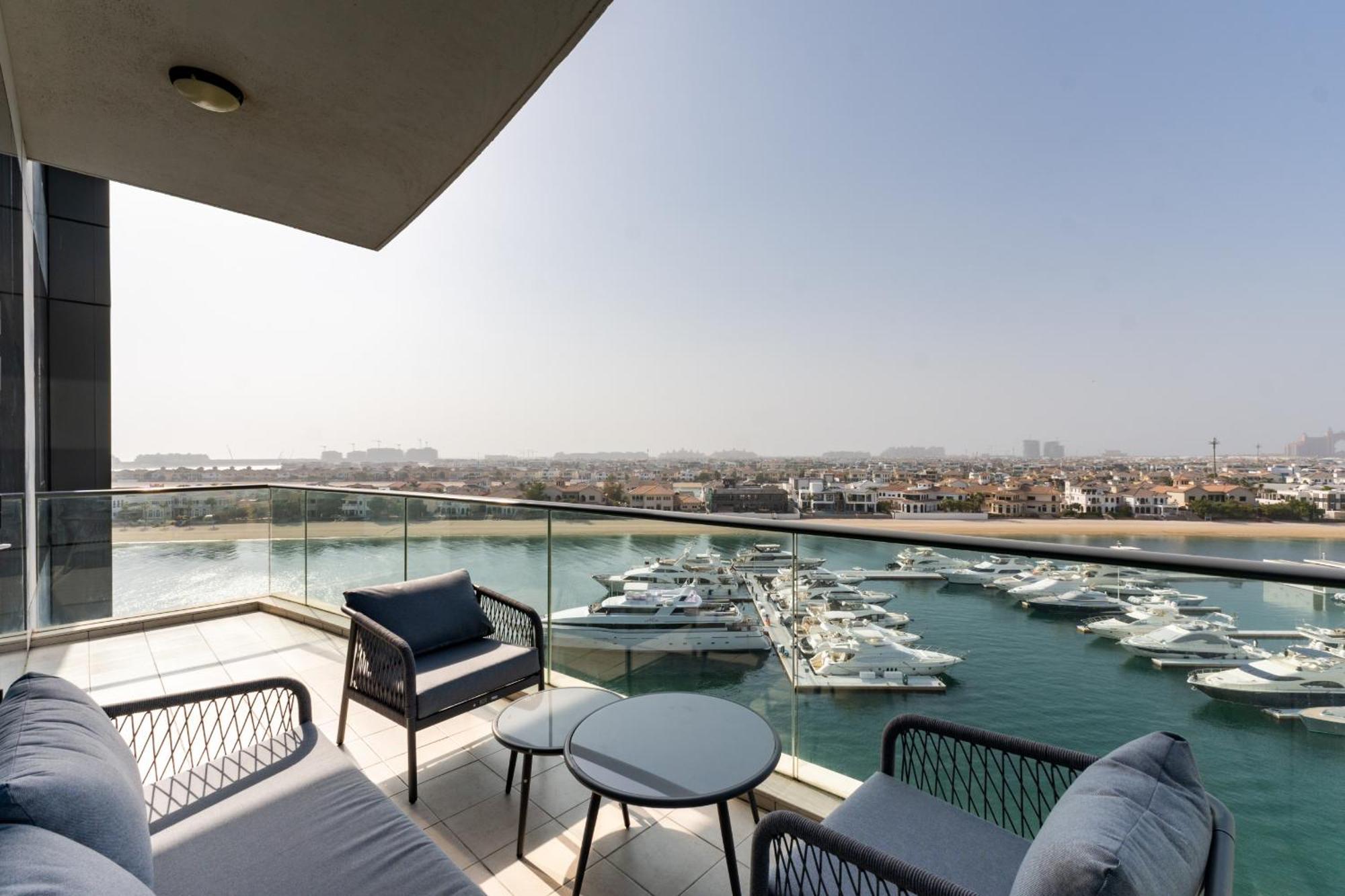 Oceana Residences, The Palm Jumeirah - Mint Stay Dubai Exterior photo